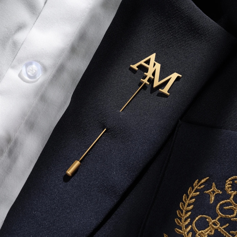 Tuxedo Lapel Pin - Broche con Iniciales Personalizadas para Hombre,